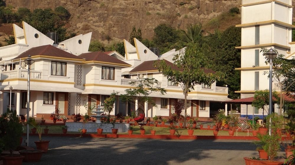 Sereniity Resort Lonavala Eksteriør bilde